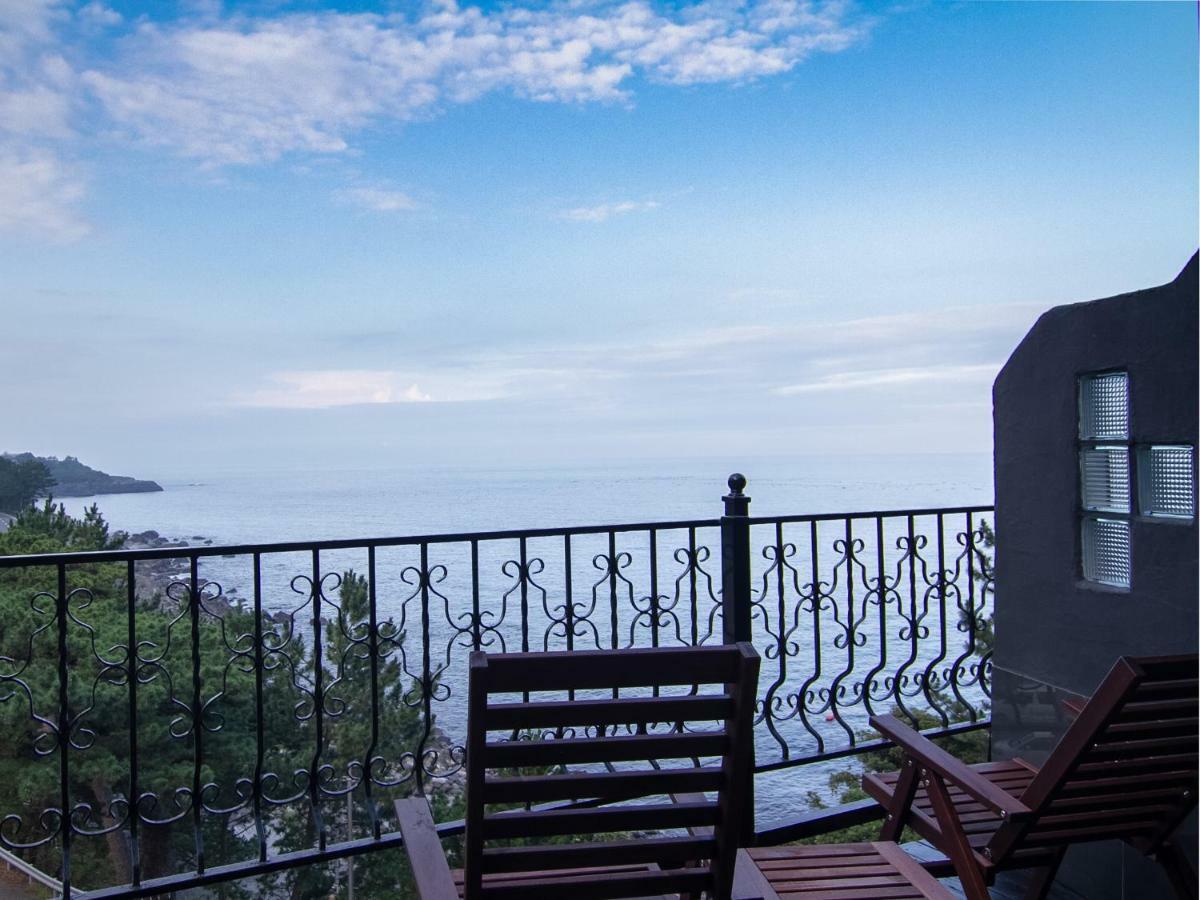 Isana Resort Ito  Exterior photo